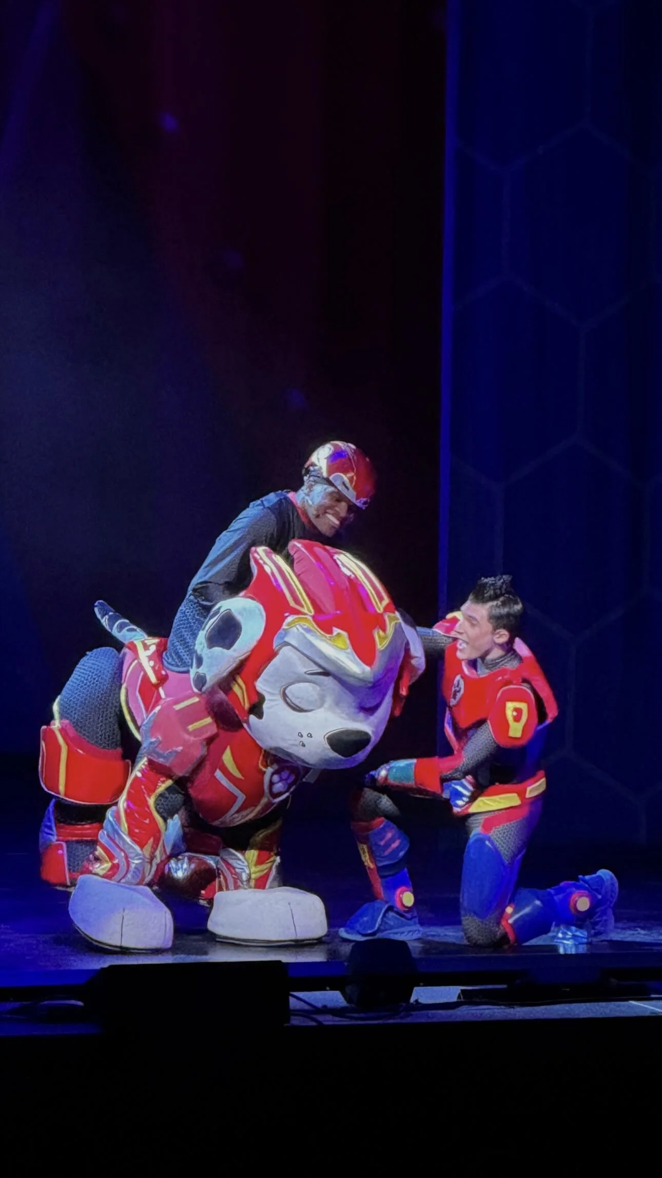 Jake Gladwin_PAW PATROL LIVE AMA_Show Picture.jpg
