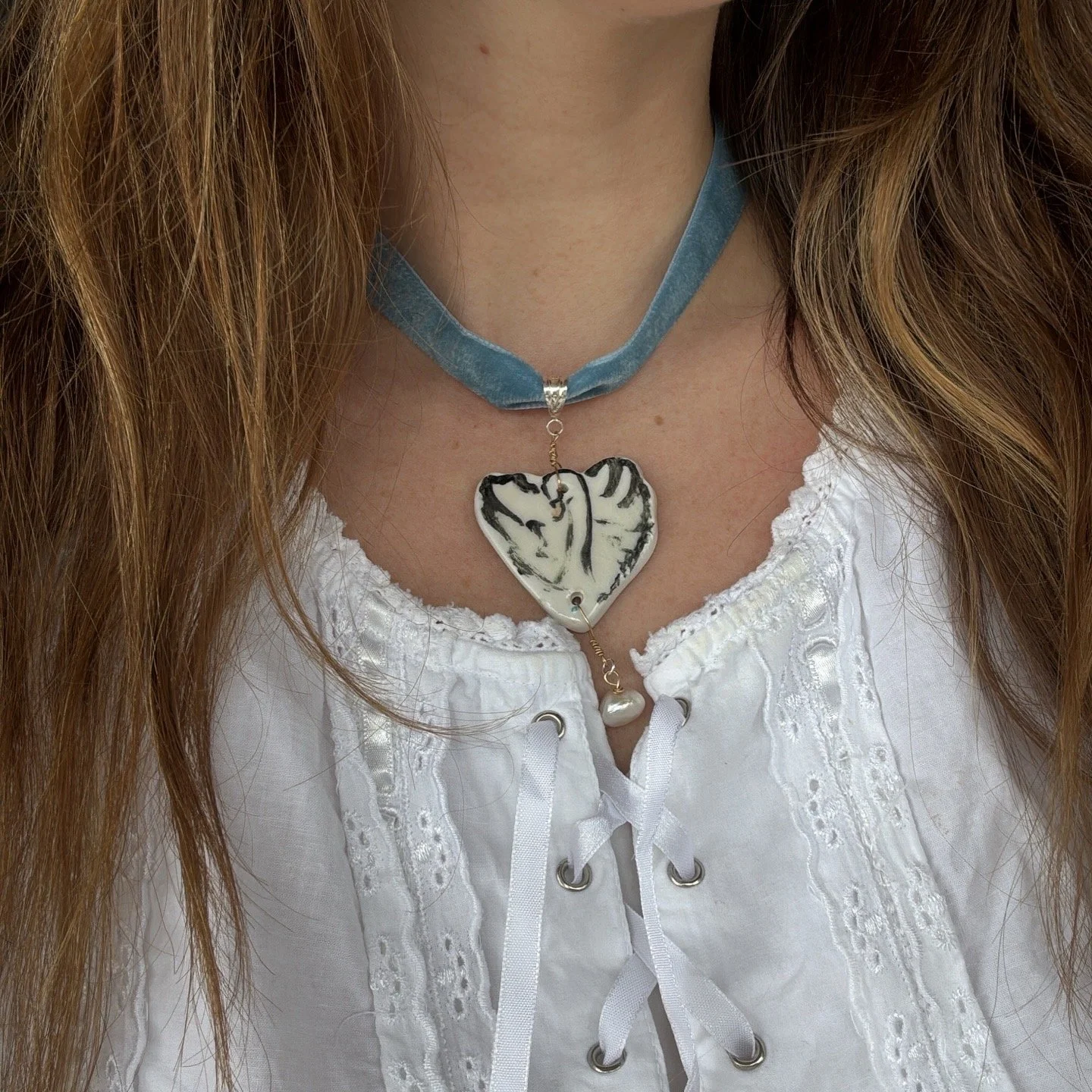 Velvet Swan Choker in Cornflower Blue