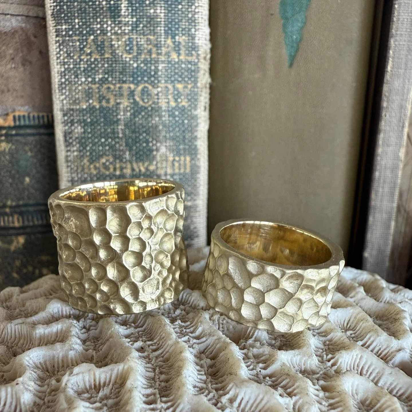 When a client's wish becomes a new wonderful addition to the collection. A new version of the Honeycomb ring!