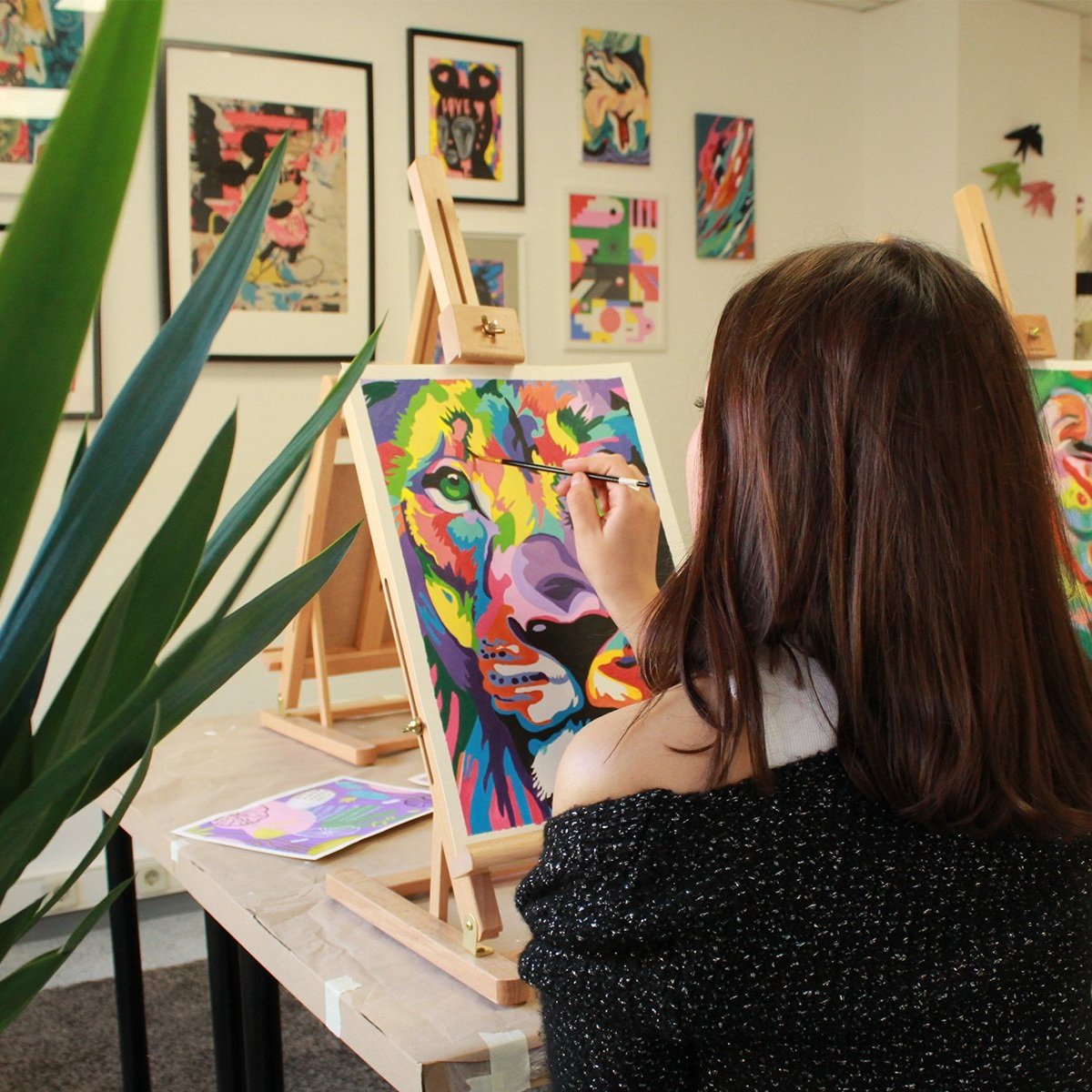 Acrylics Painting workshop in Lisbon, Lion painting