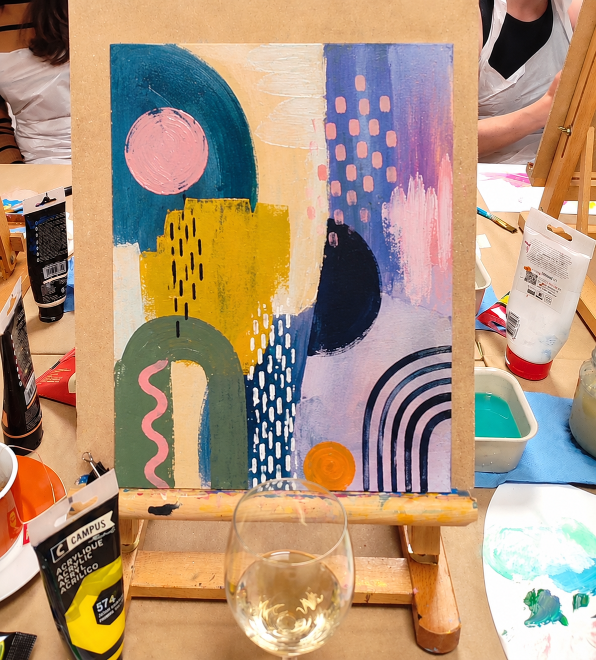 Art workshop in Lisbon, pintura acrilica, meet art studio workshops.png
