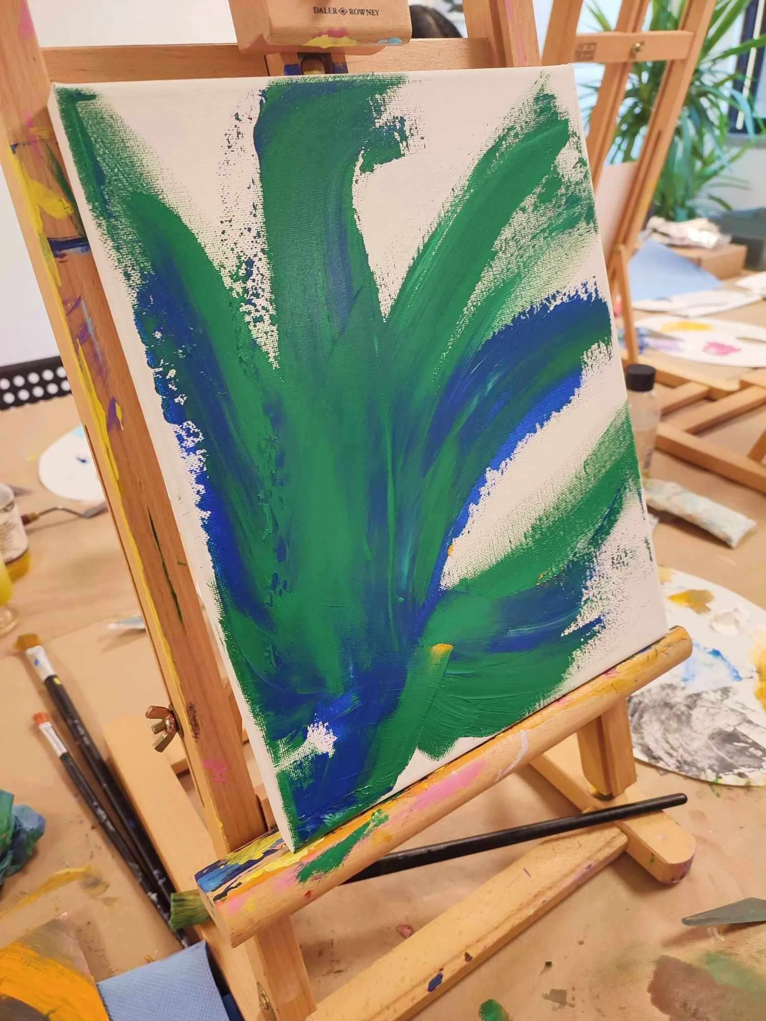 art Workshop Lisbon_Abstract art Painting for Beginners _ Meet Art Studio - Art Studio in Lisbon