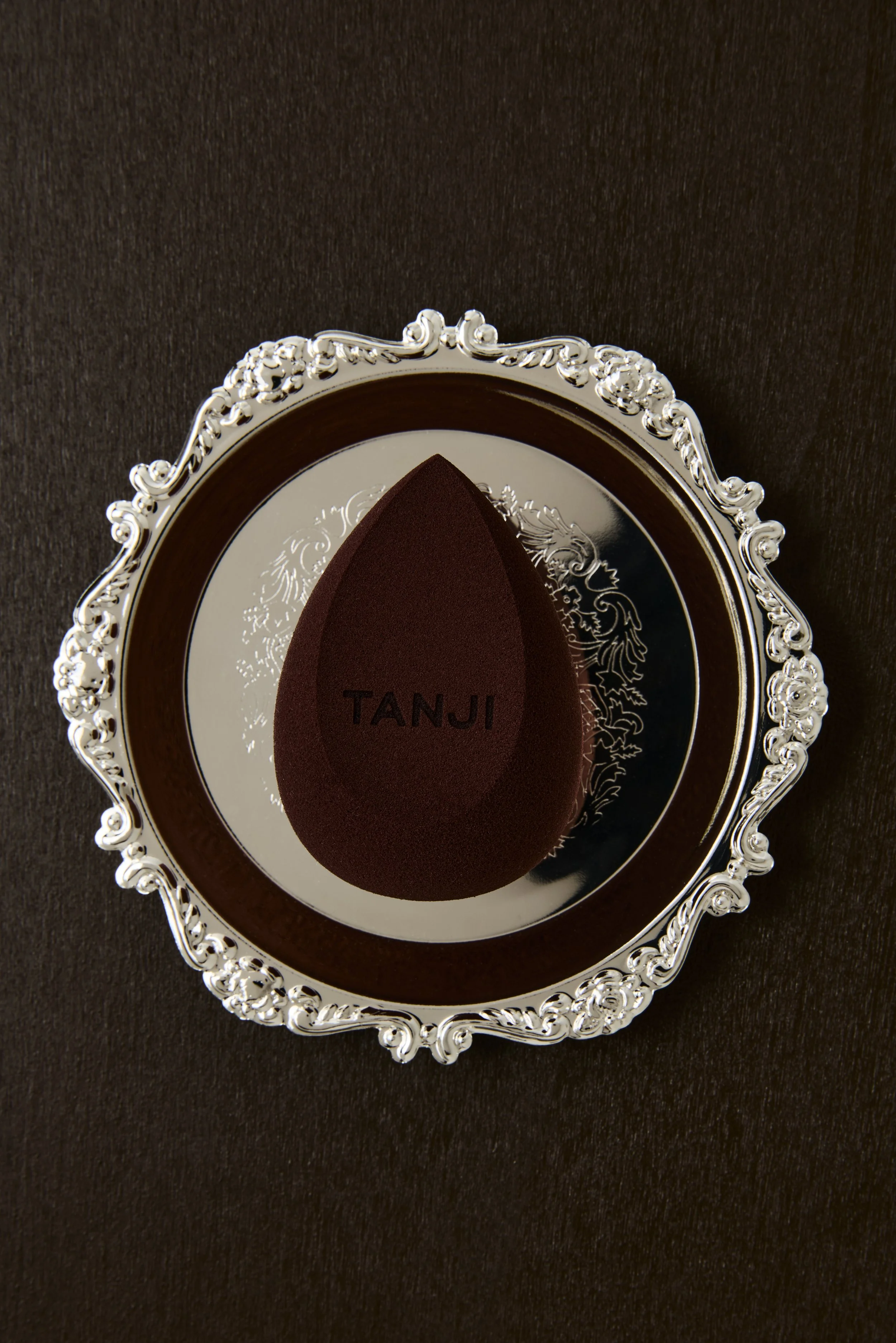 TANJI_FLAT_LAY_MAY4973_1.jpg