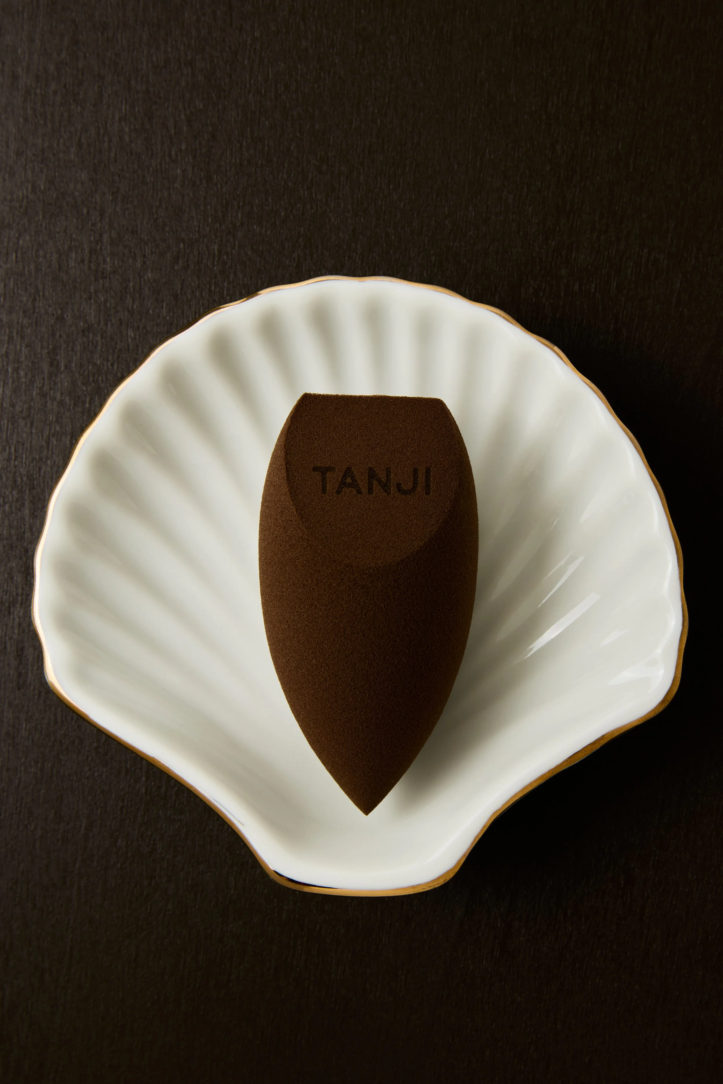 TANJI_FLAT_LAY_MAY4977_1.jpg