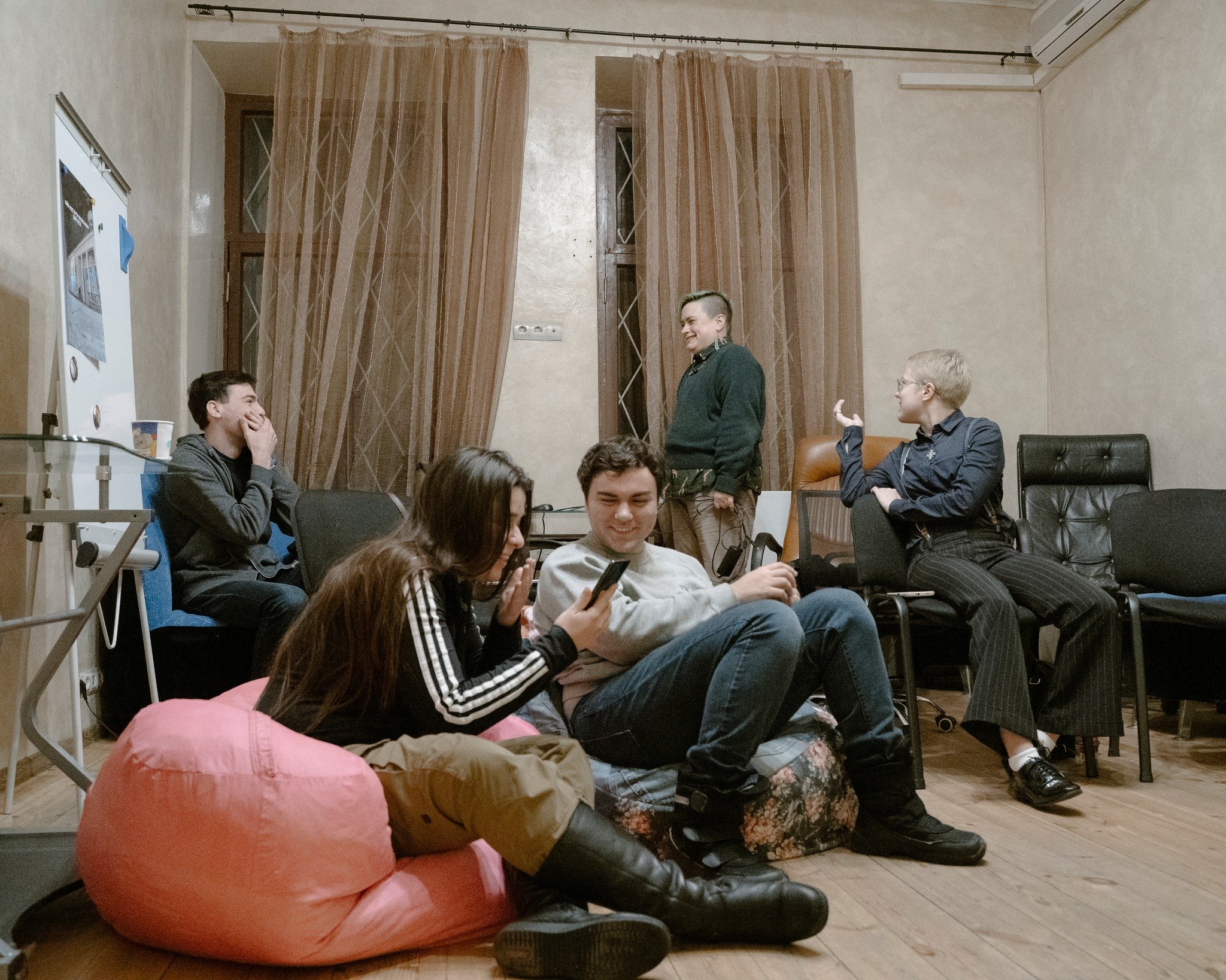 Hello this is Sitara Ambrosio, sharing images from my series Fragile as Glass (2024).

This body of work presents a sensitive and stirring photographic essay that documents the dates of several queer people in Ukraine. 
 
-

The long-term project cre