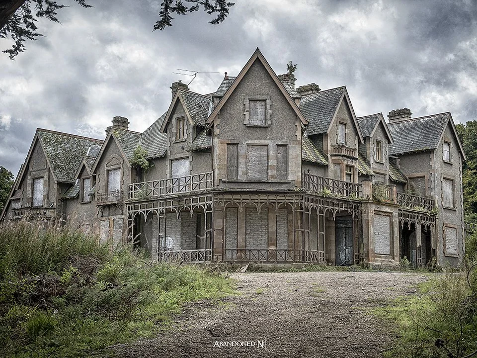 Historical Photographic Tour with Abandoned NI