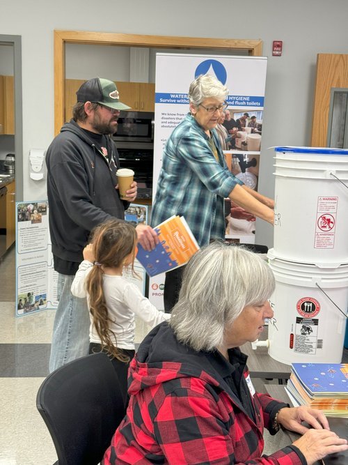 EVCNB Participates in the Nehalem Bay Fire & Rescue Open House