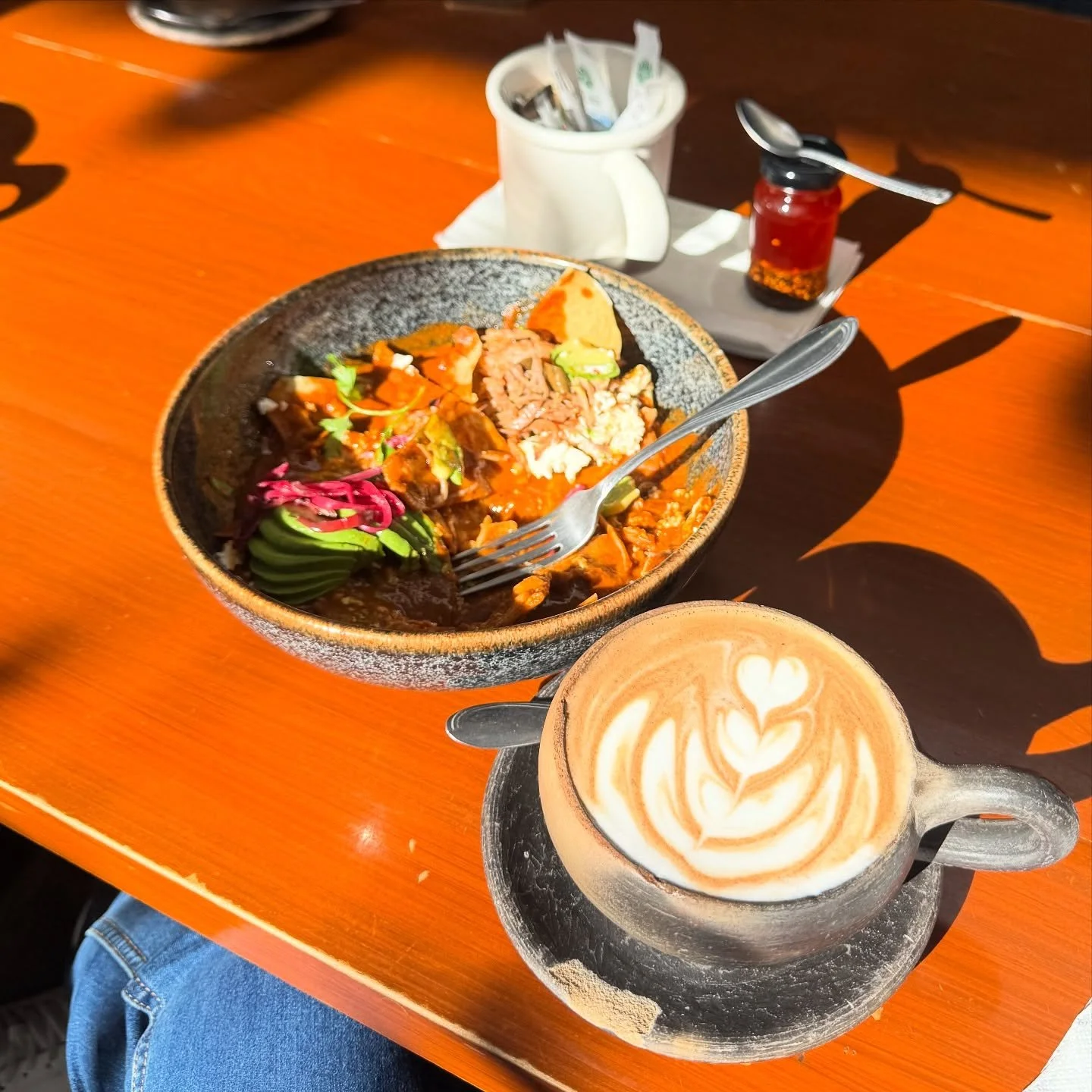 If Oaxaca had a love language, it would most definitely be food. This region is the beating heart of Mexican gastronomy... come eat your way through Oaxaca with us and find out why ➡️➡️➡️

🗓️ Now booking for January and October 2026! 

#travel #trav