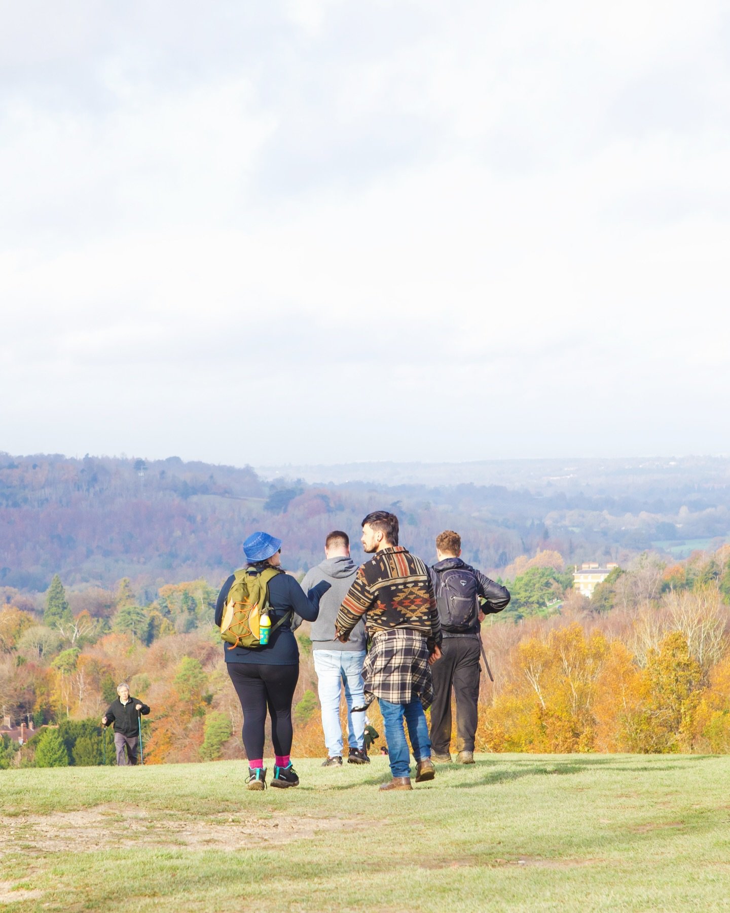 STEP INTO NATURE
COMMUNITY WALK 0.6
Box Hill
09.11.25

Hill climbs, crazy clouds and some of the best views across the Surrey Hills. 

A day filled with muddy boots and great company all round.

Thanks to everyone who joined us on the trail and stepp