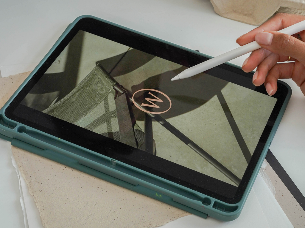 3 Things You Need to Know Before You DIY Your Branding