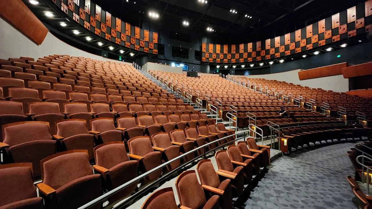 scottsdale-arts-theater-auditorium-seating.jpg