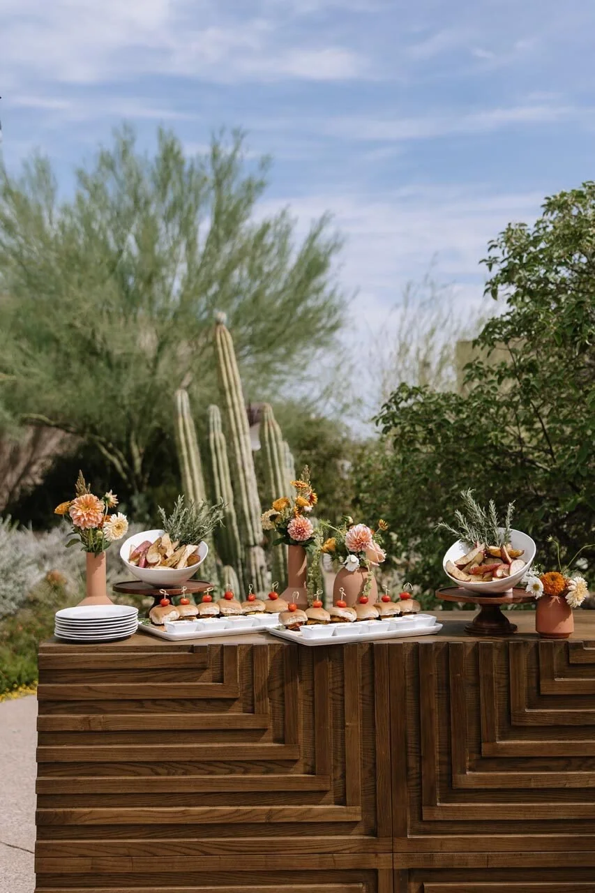 desert-botanical-garden-phoenix-catering-food-display-sliders.jpg