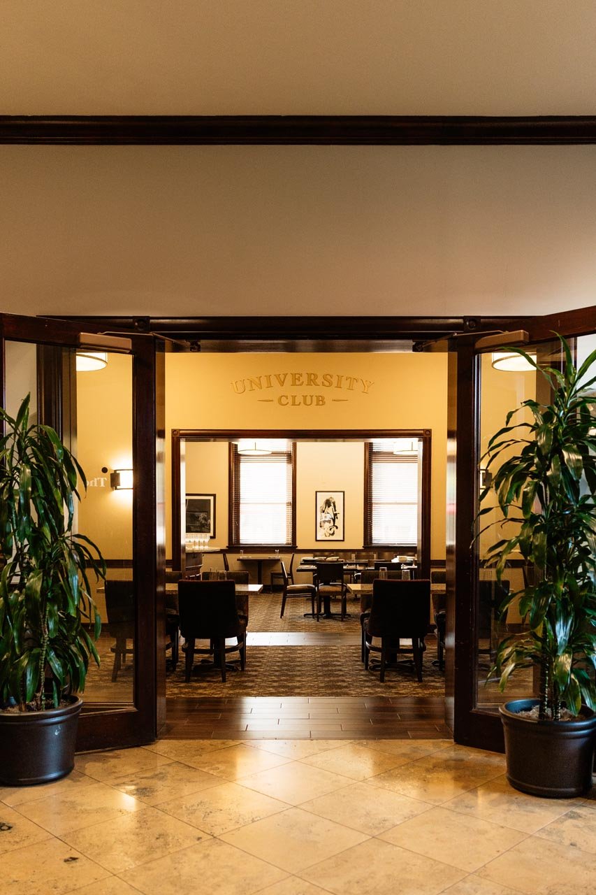 university-club-tempe-bistro-entrance-dining-room.jpg