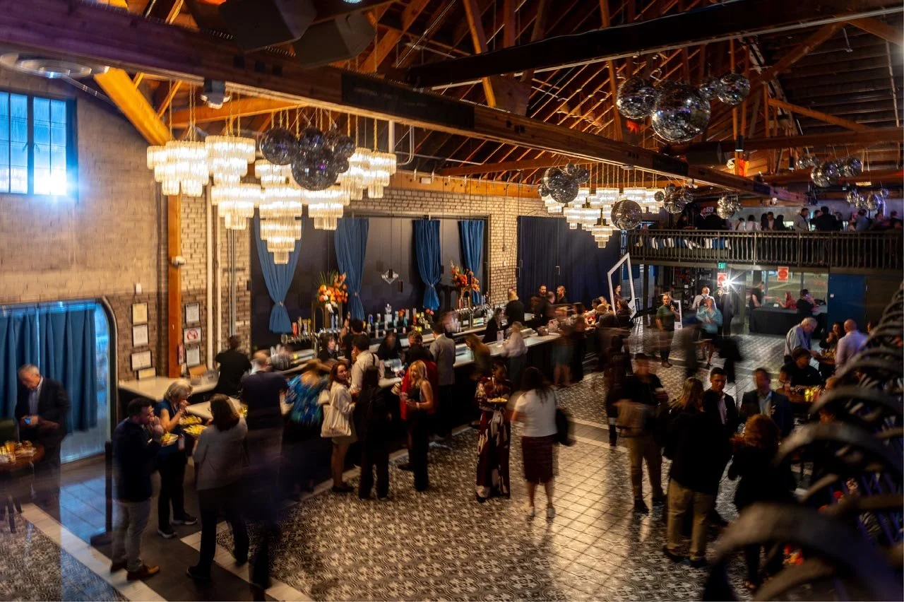 van buren bar and lobby@2x-100.jpg