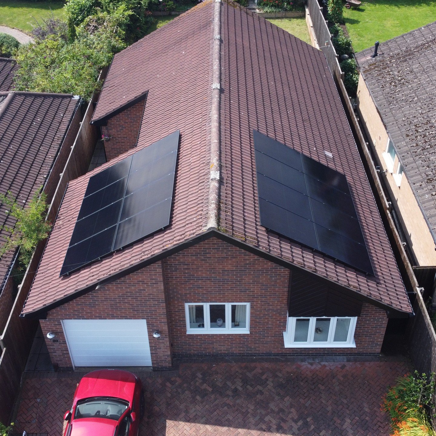 A solar PV and battery install in Nottingham.