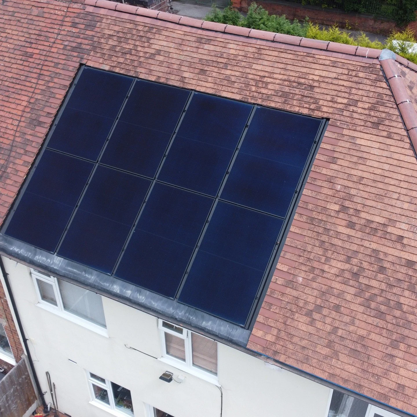"In Roof" Solar PV system installed in Nottinghamshire 🏠