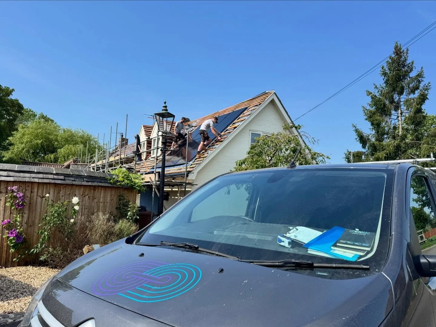 Some photos from today&rsquo;s in-roof solar installation in Hose ☀️ #solar #electrical #renewableenergy #solarpanelinstallation #energy