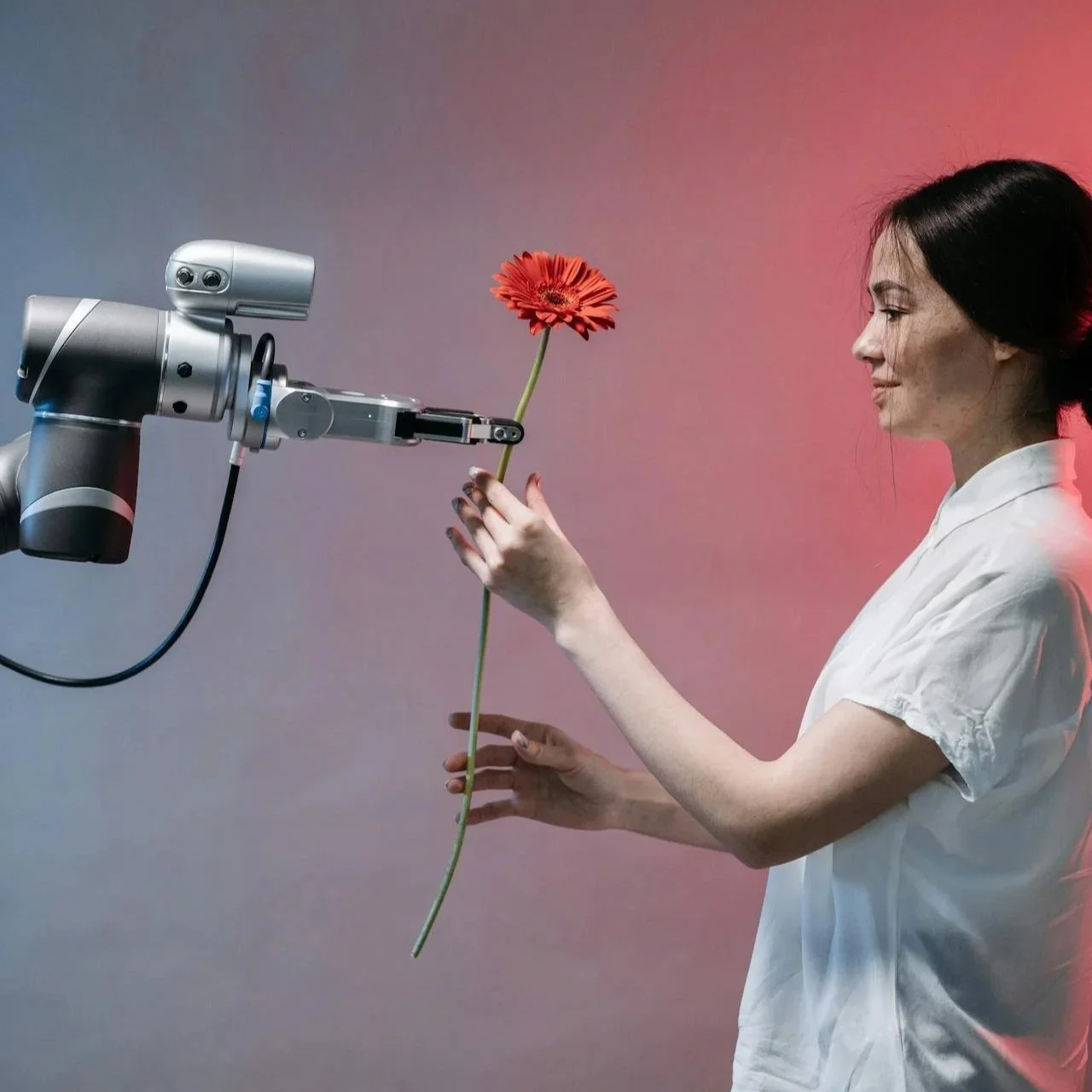 Should You Use AI as a Therapist? Current Opportunities, Limitations, and Concerns