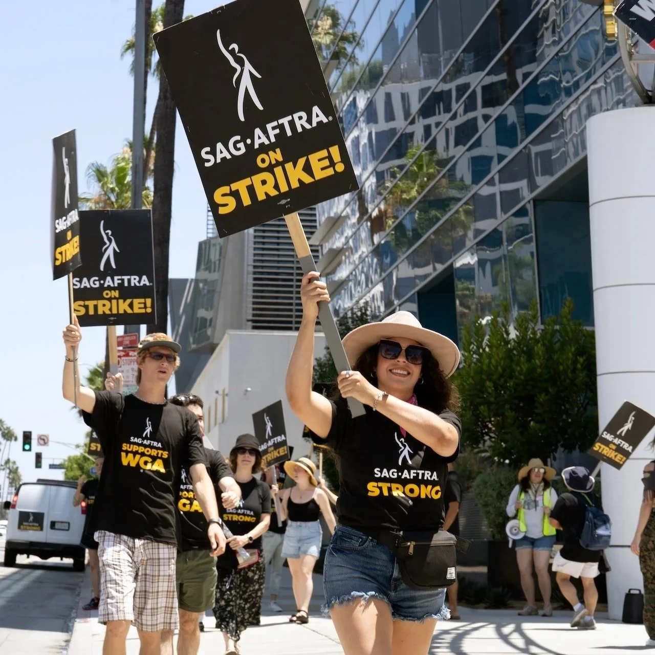 Coping with the Mental Health Impact of the WGA and SAG-AFTRA Strike In Los Angeles