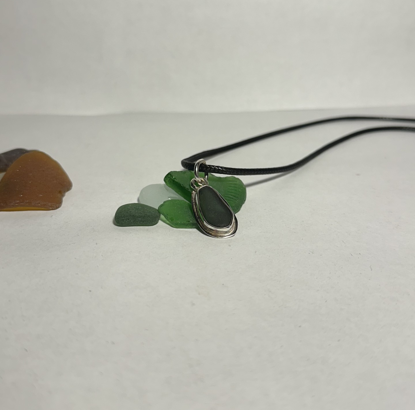 Sea Glass Necklace Green with Glass Edit.png