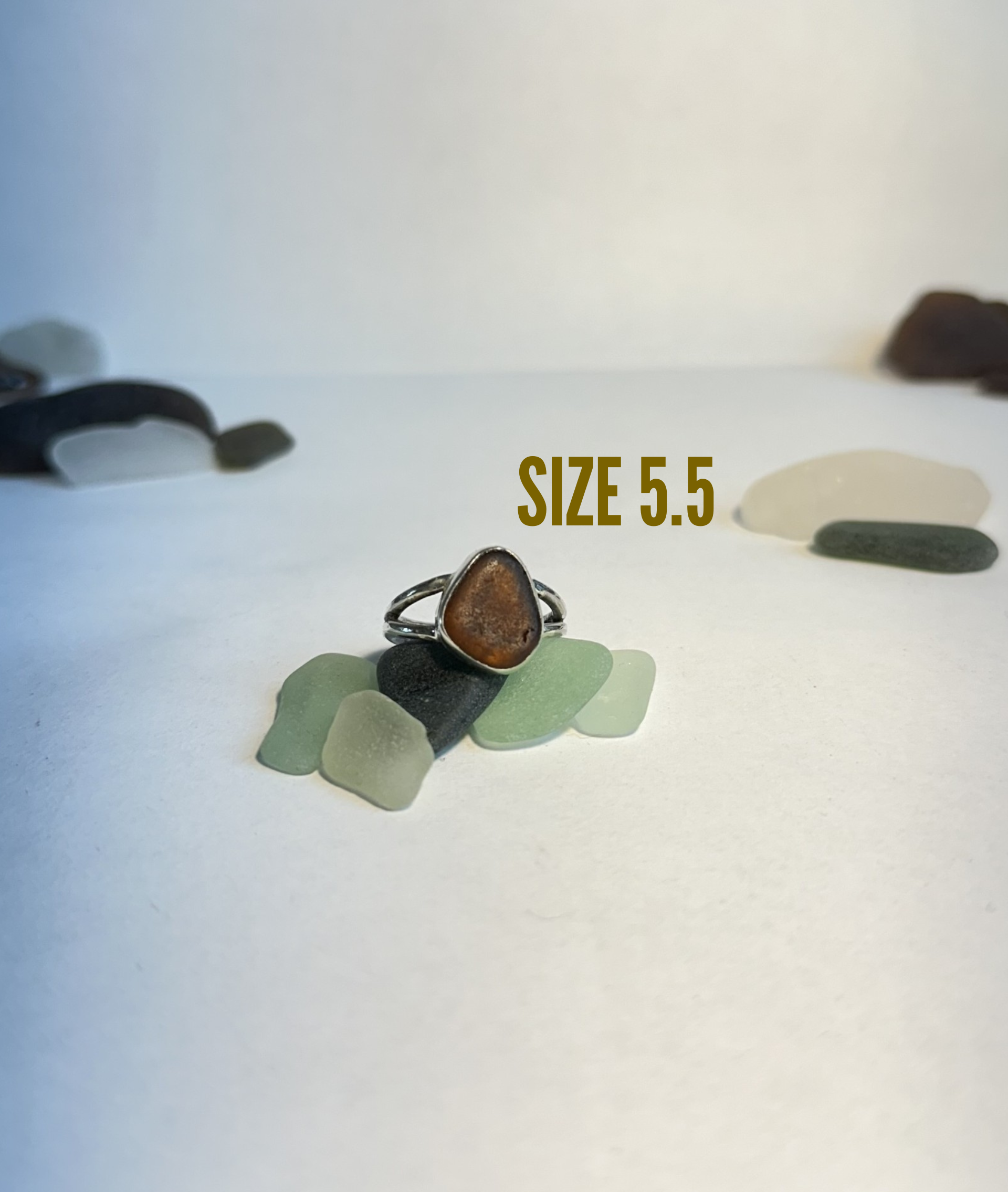 Deluxe Sea Glass Rings Brown Edit.png