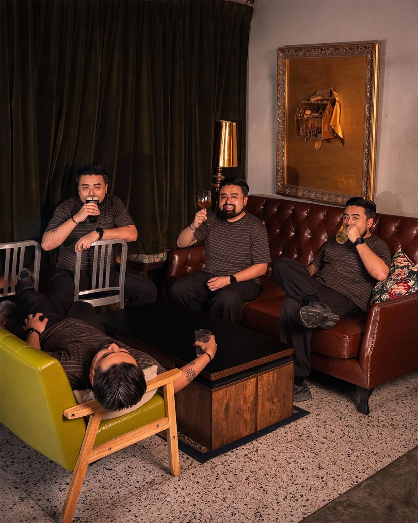 Big tables, no pressure, cosy nights ahead.
Seats up to 10 or 8 comfortably, just bring the right people. (or one person)