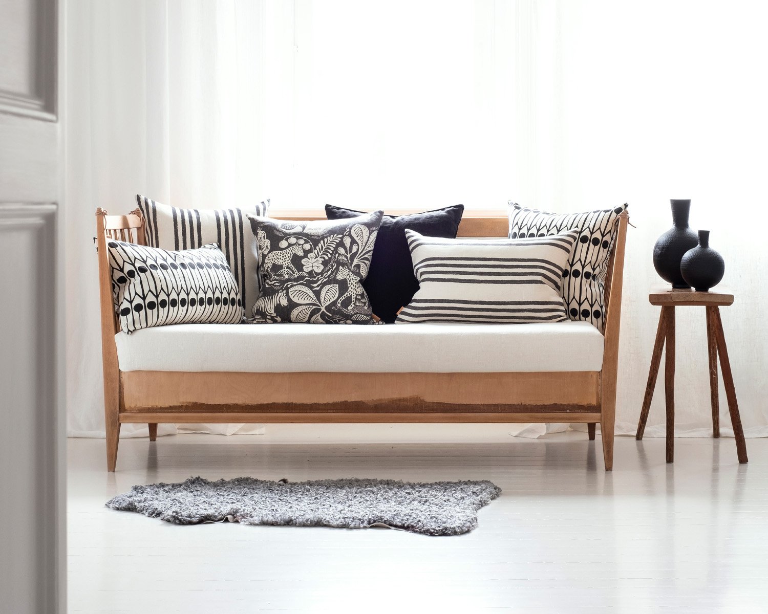 Camilla Lundsten WEB-D BK sofa cushions.jpg