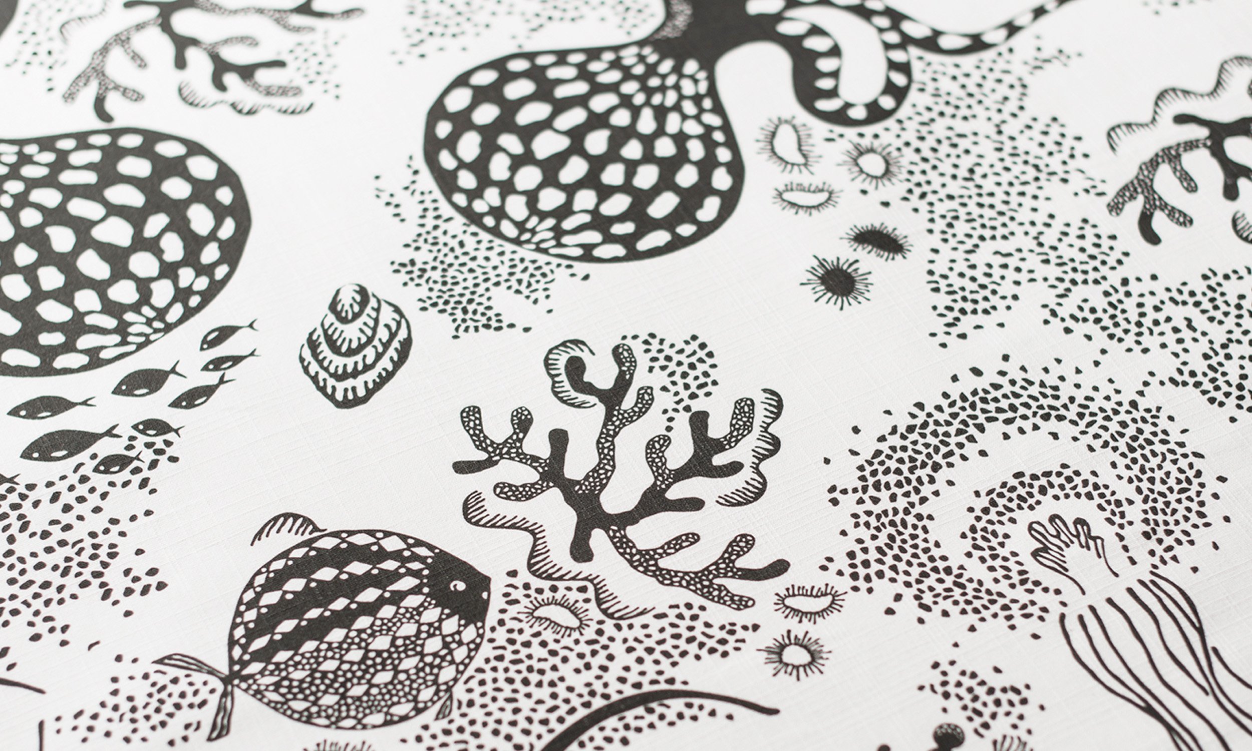 Camilla Lundsten WEB-A Aquatic white fabric closeup.jpg