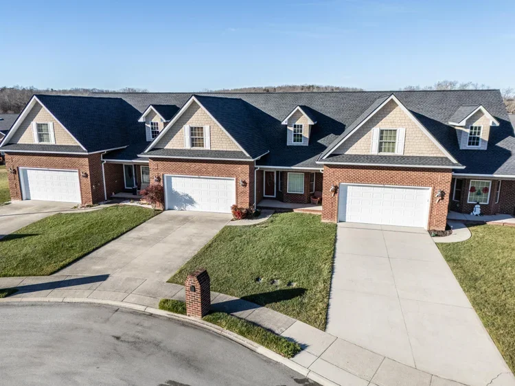 roof leak detection and repair in Harriman TN