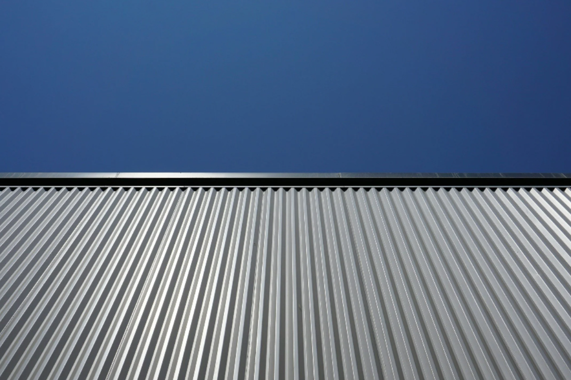 metal roof installation on a residential home in Tennessee