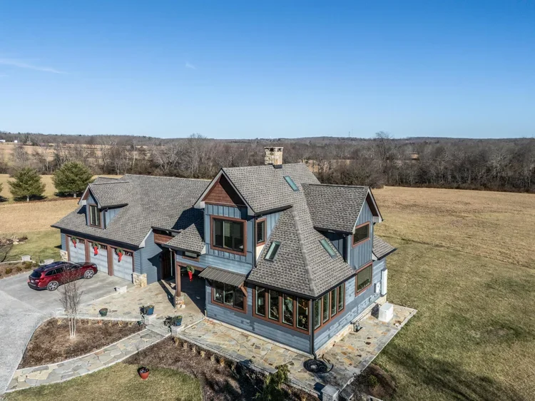 roof leak detection and repair in Crossville TN