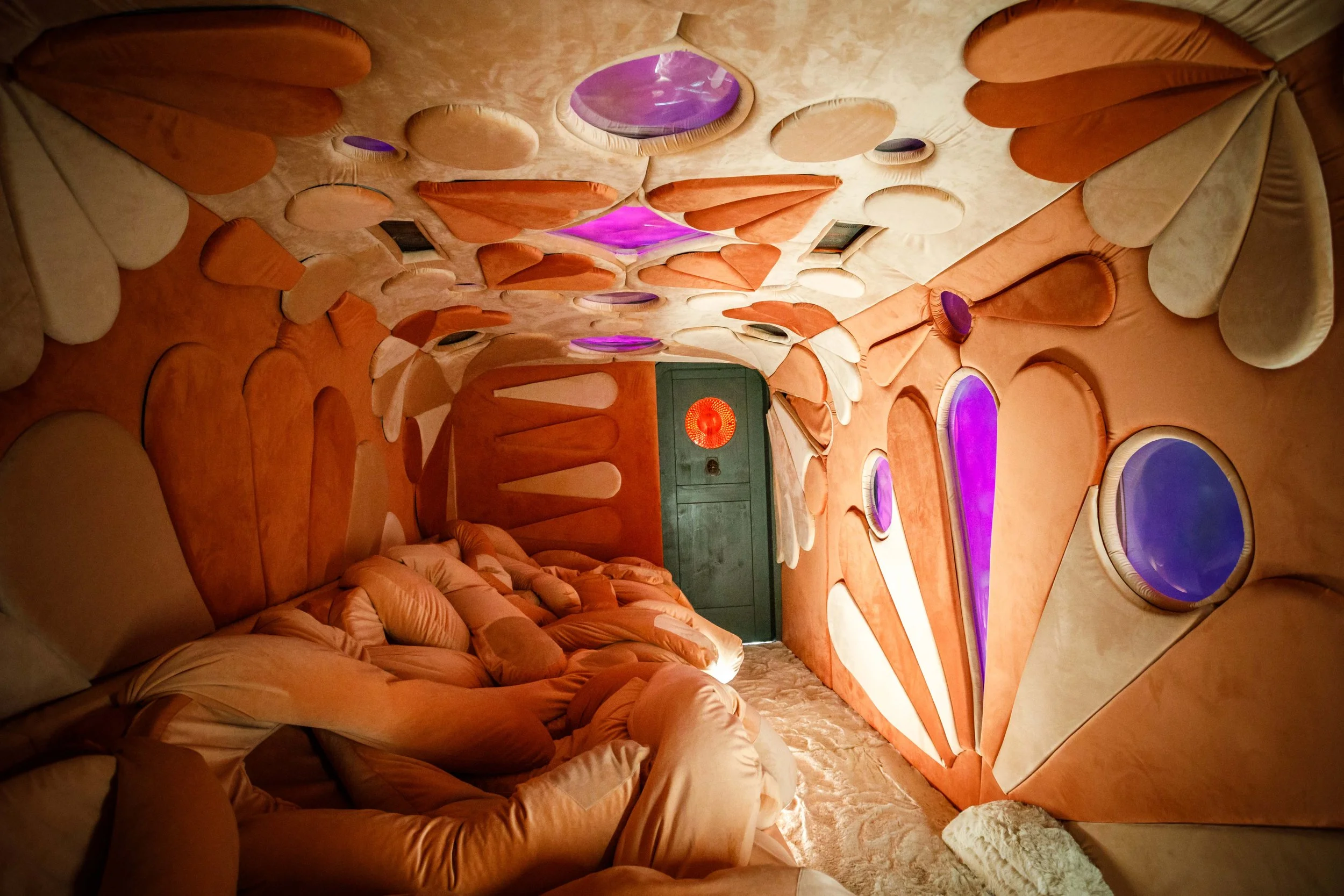 beyondbeyond-in-129.jpg