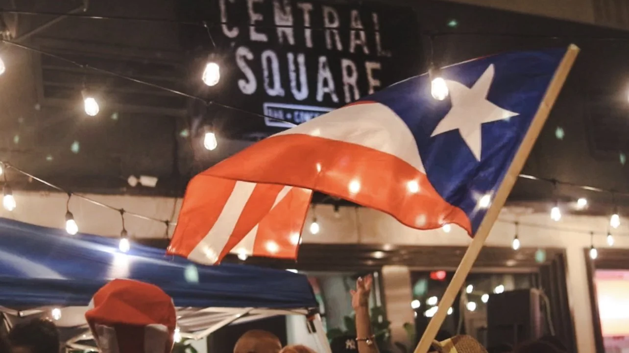 Salsa On The Square