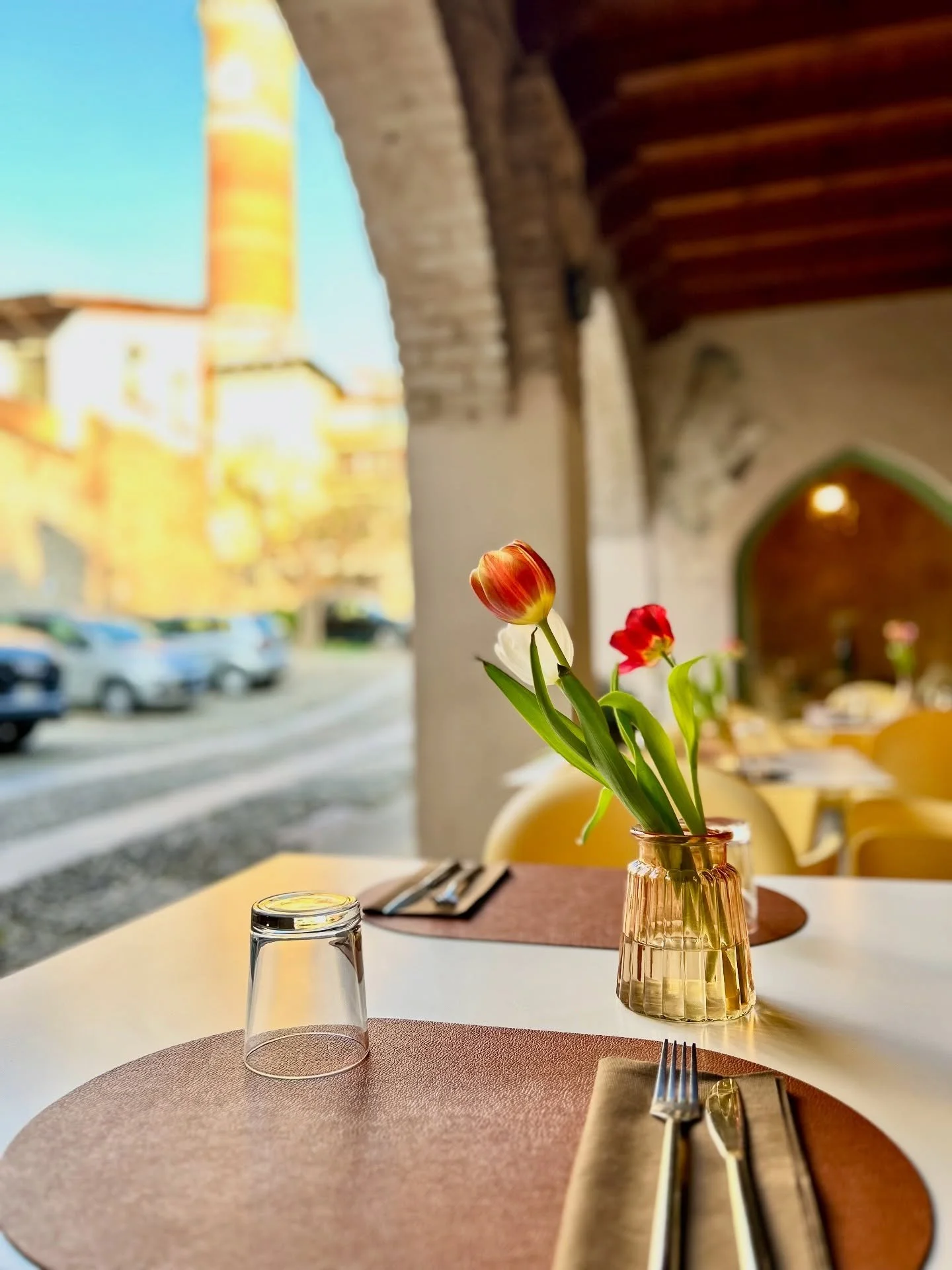 Su su, dai prossimi giorni torna il sole 🥂

Nel frattempo, dai un&rsquo;occhiata al men&ugrave; e alla selezione di vini artigianali 👉 Link in bio
