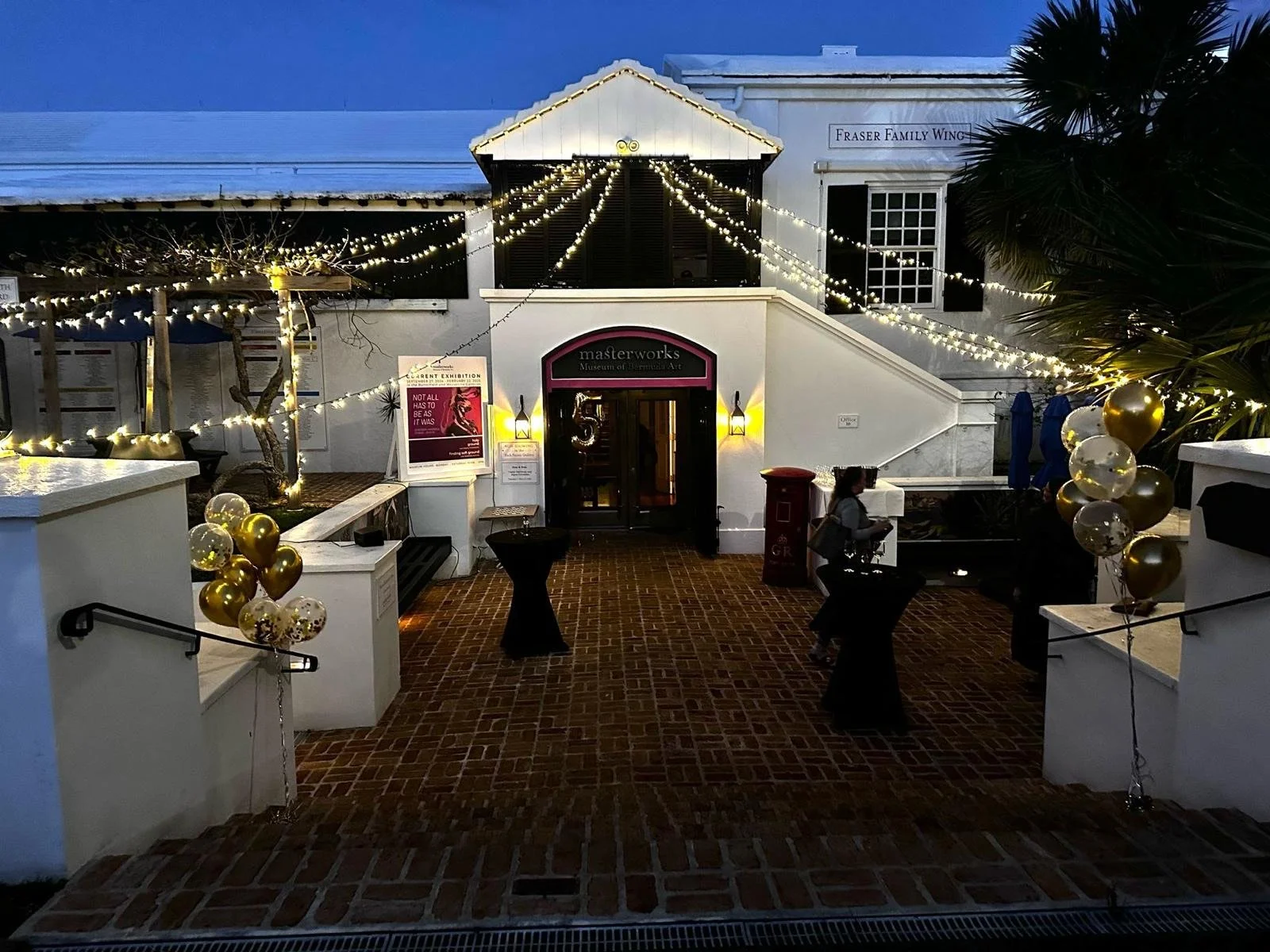 Merry Christmas from the Botanist Team