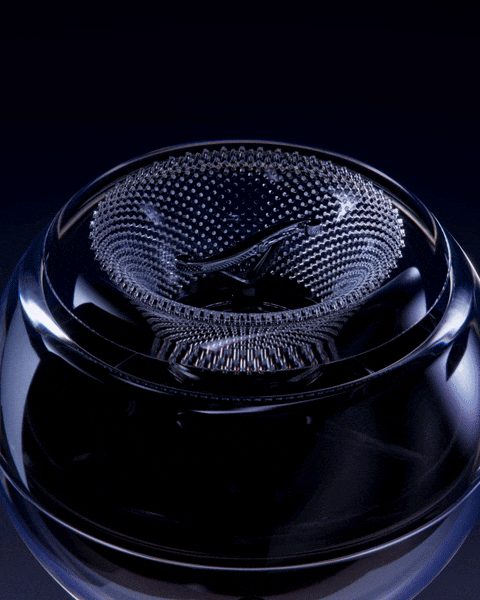 2025_MB_Vision-V_BEV_PAD_06-09s-SocialFilm-Speaker_4-5.gif