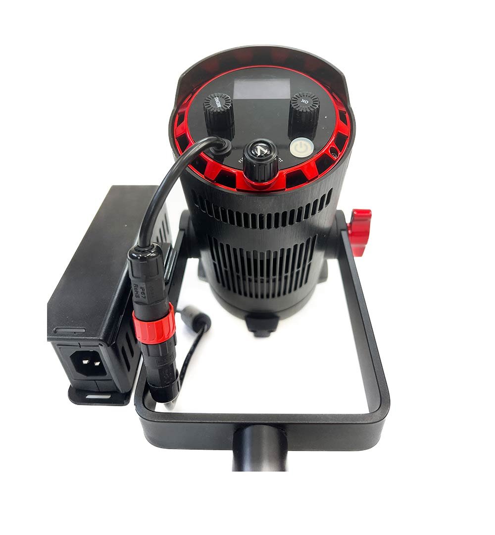 aputure-60d-2.jpg