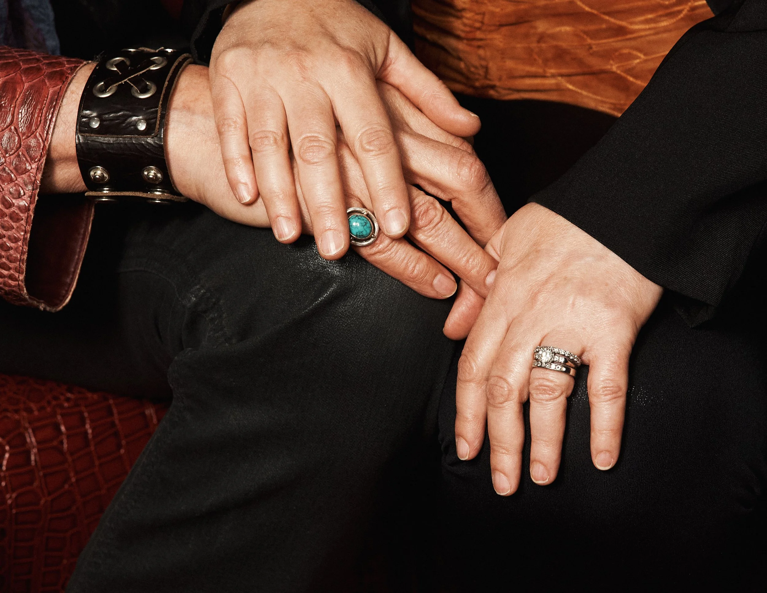 Photo of male couple in medievel king costume