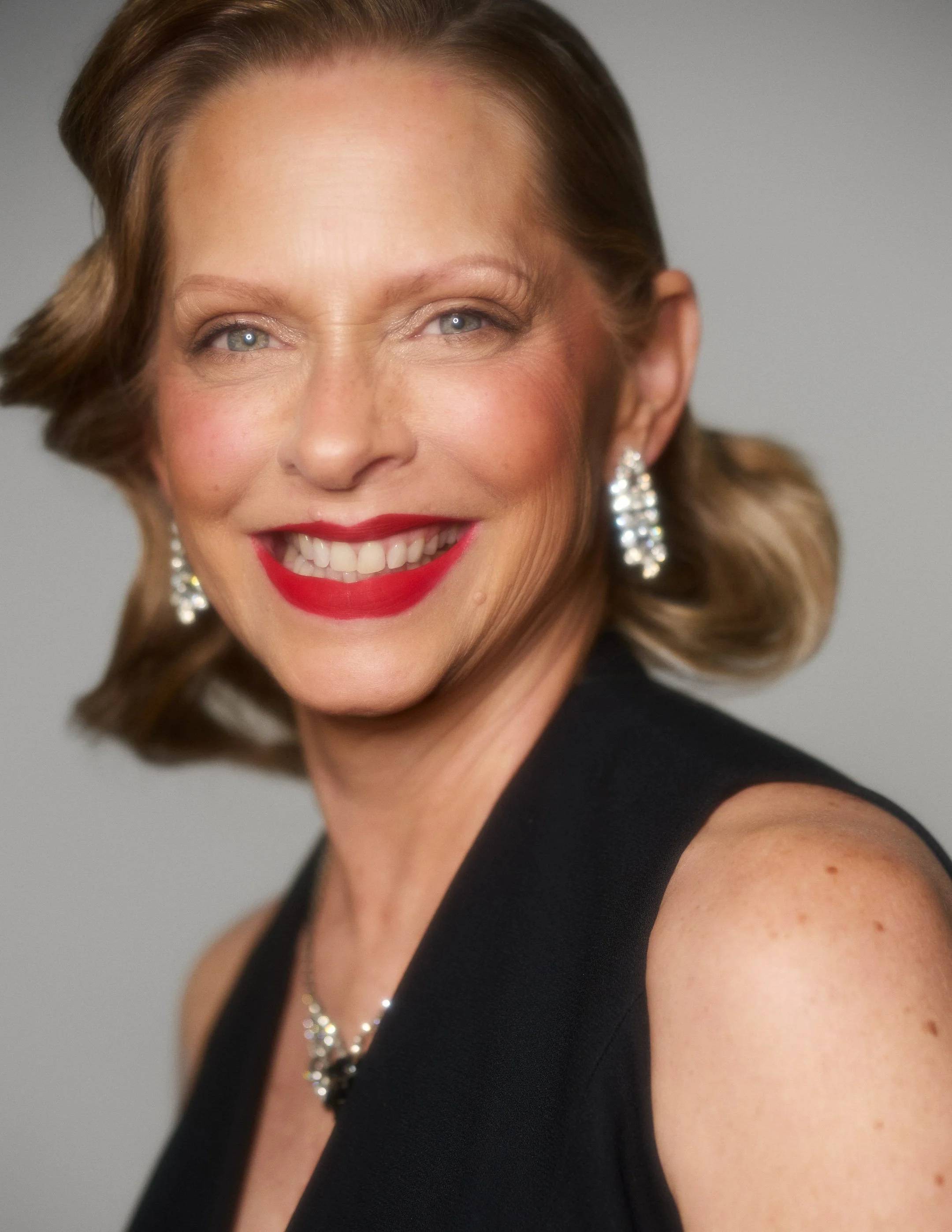 stylized professional headshot photographer in Marysville, WA