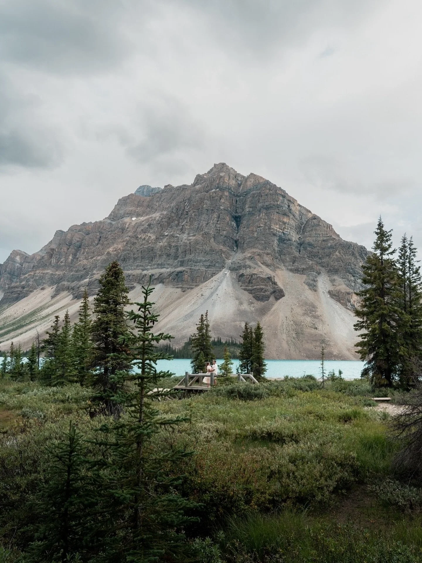 I just love exploring with couples with their beautiful love in beautiful places. 

If you need location ideas for your shoot, from popular to off the beaten path- don&rsquo;t be shy to reach out  on your call🩵 I have a wide range depending on what 