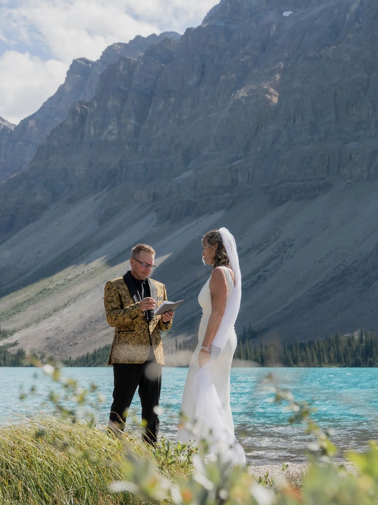 Let&rsquo;s elope in Banff National Park. 

M&amp;T wanted an intimate elopement in the Canadian Rockies,
but they also wanted their family there to witness it as a key cornerstone of their families joining together. 

So the day unfolded with intent