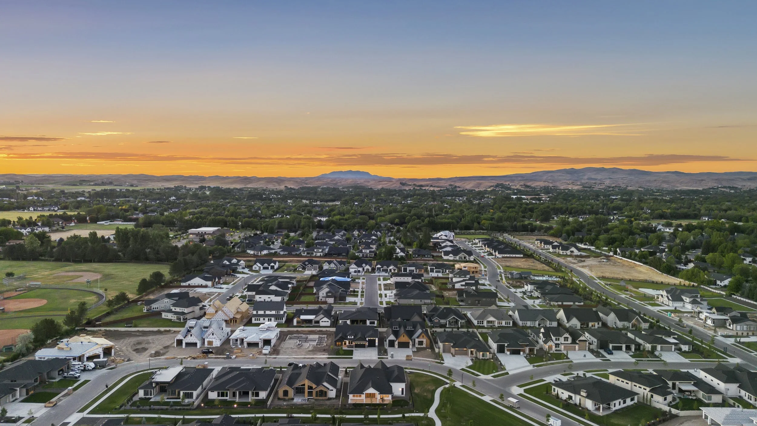 Aerial view of Whitehurst luxury community in Eagle Idaho