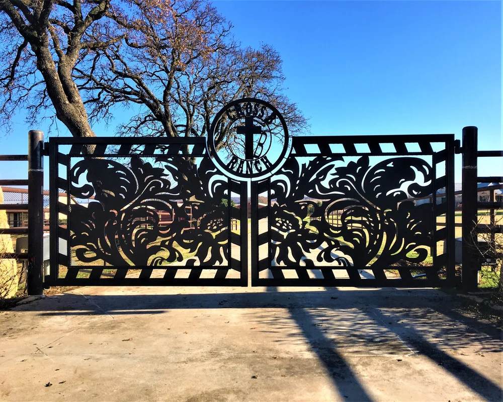 Custom Gates in Fort Worth | Bob Davis Fences