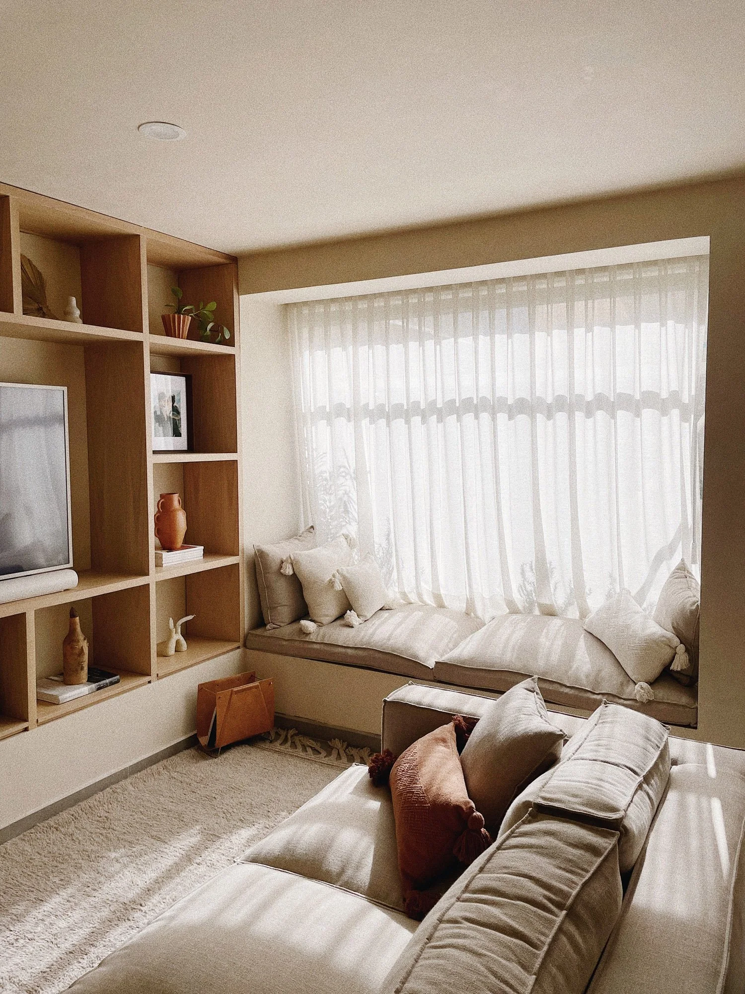 SALA DE TV CASA CARIÑO X TUZA.jpg
