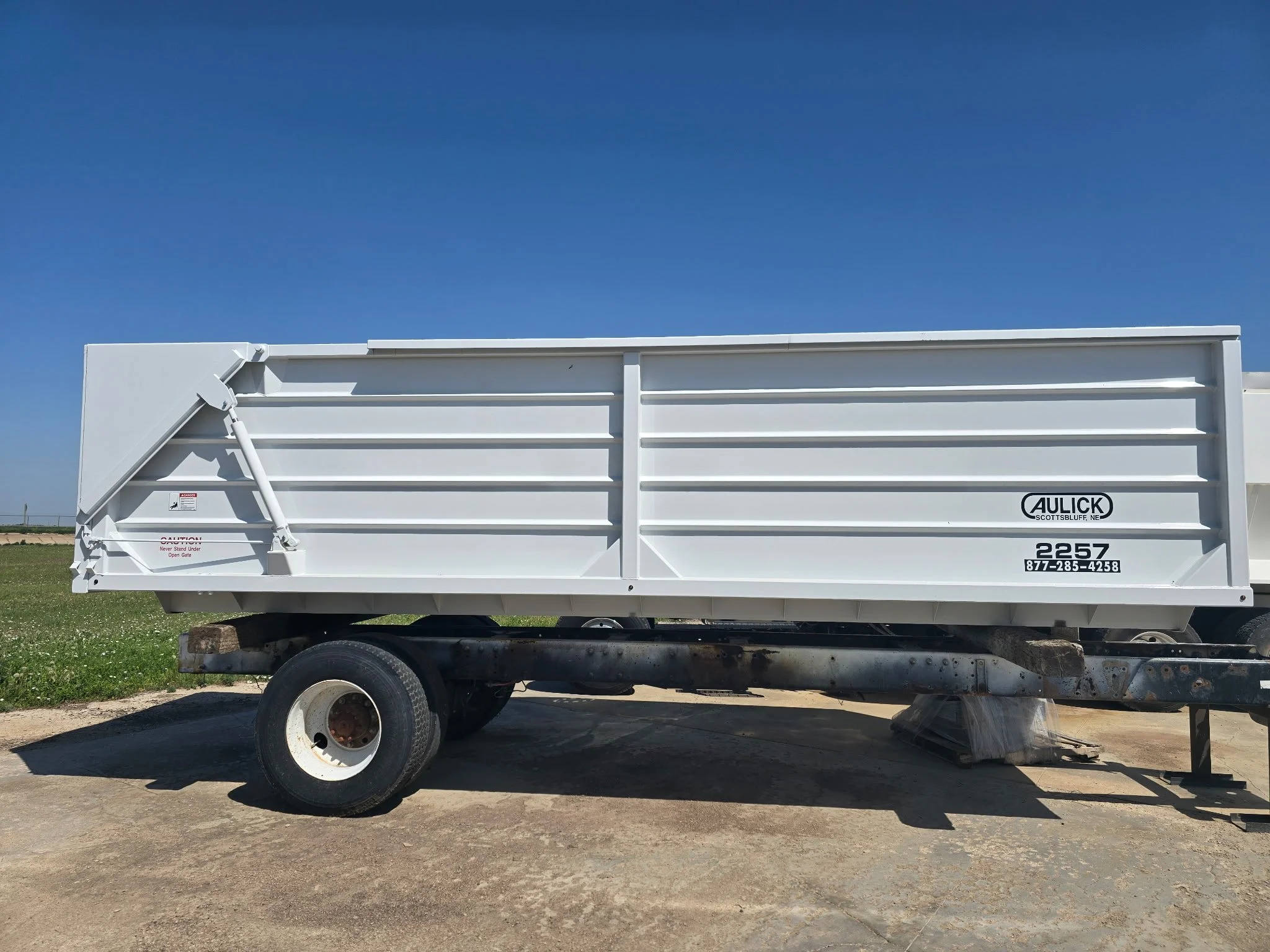 #2228 Aulick 2257 Agri-Box 606 Bushels