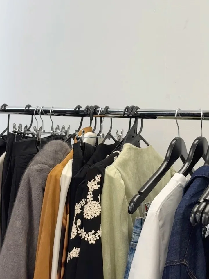 ON THE FEED. 👩&zwj;💻

This past month we supported the launch of @jeudeofficial&rsquo;s highly anticipated second collection - Serendib Chapter II. We were busy building out the pre-hype content calendar that led into their launch day, working clos