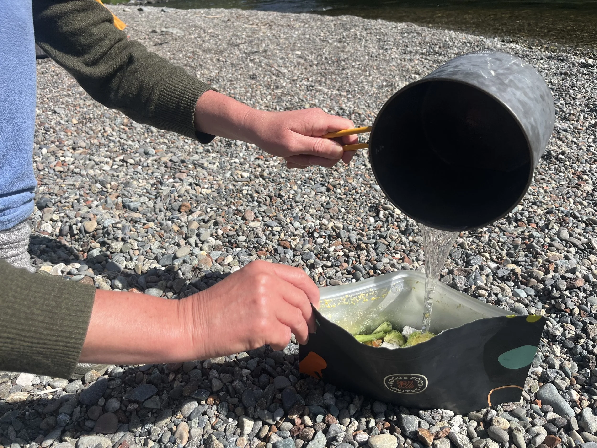 Rogue Food Unites: Freeze-Dried Meals for Quick Nutrition in Disaster