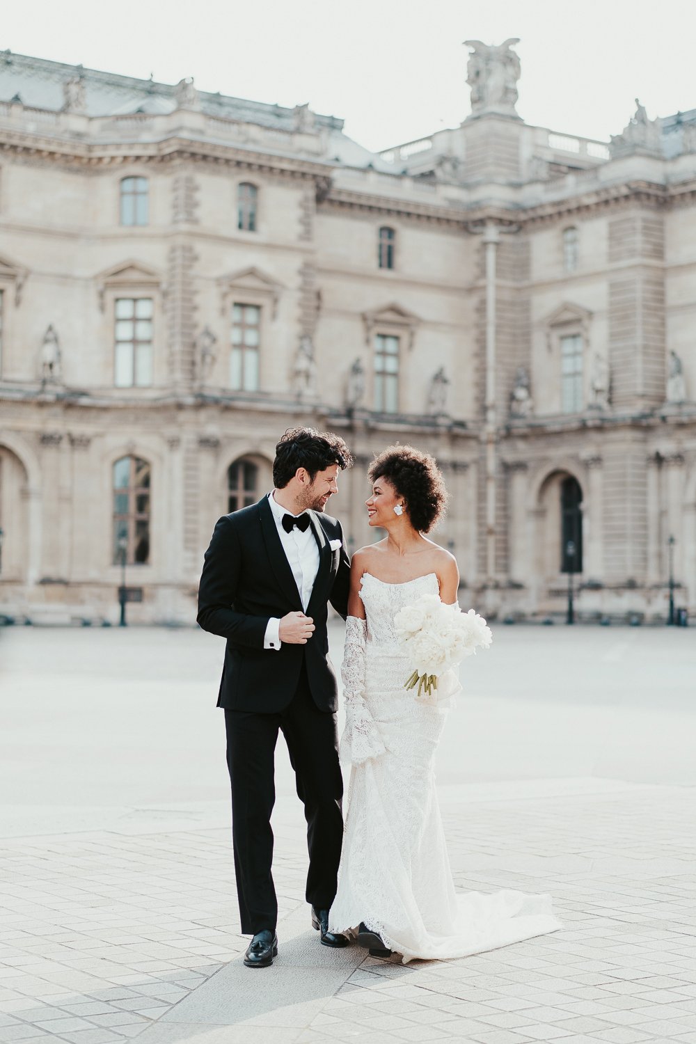 Paris-destination-wedding-photographer-1.jpg