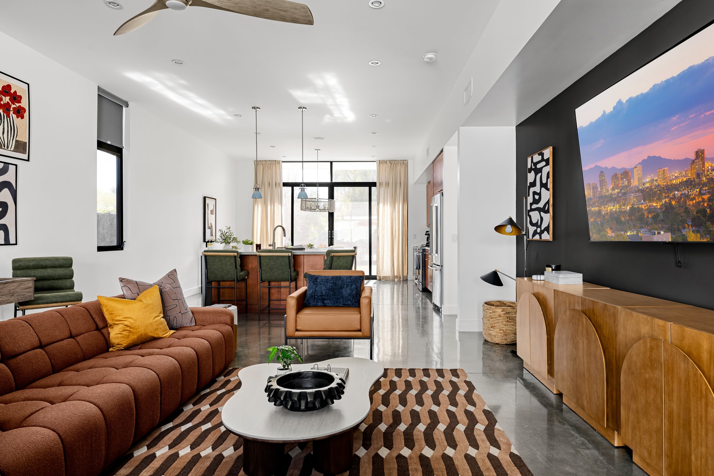 514 W Mariposa_21TV.jpg