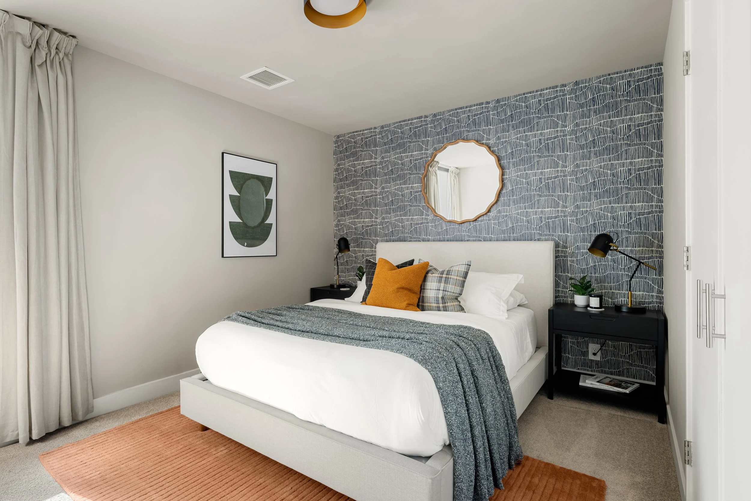 514 W Mariposa_01.jpg